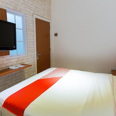 Super Oyo 3109 Point Inn Dżakarta Zewnętrze zdjęcie