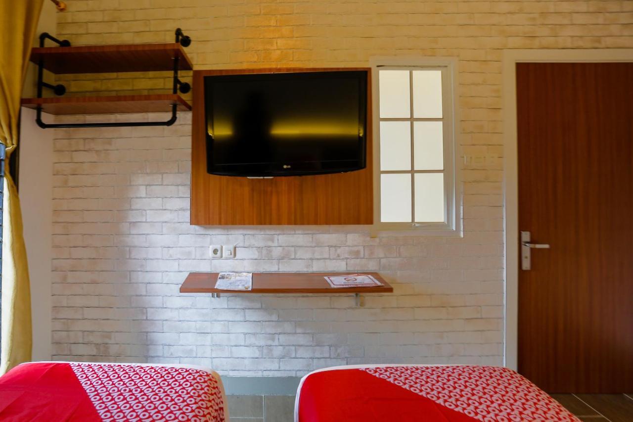 Super Oyo 3109 Point Inn Dżakarta Zewnętrze zdjęcie
